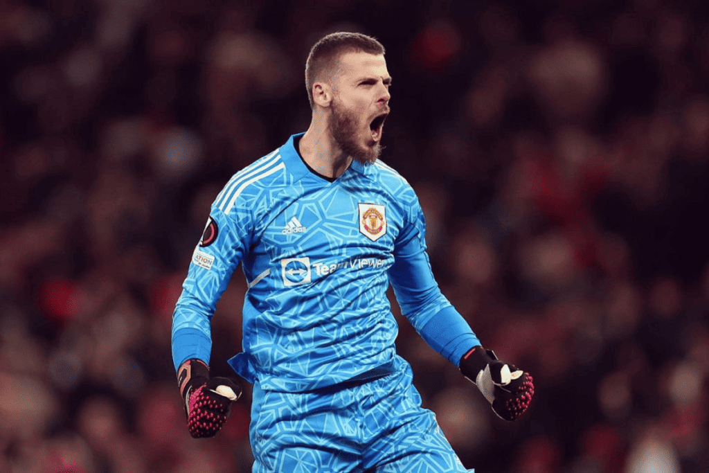 Manchester United's superstar goalkeeper! Discover the impressive salary of David De Gea, one of the best in the business.